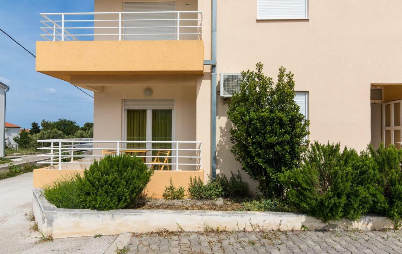 Marina Blue Appartement Starigrad Paklenica Buitenkant foto